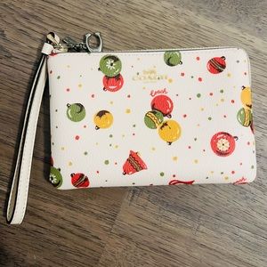 Coach canvas leather zip wristlet with added coach keychain